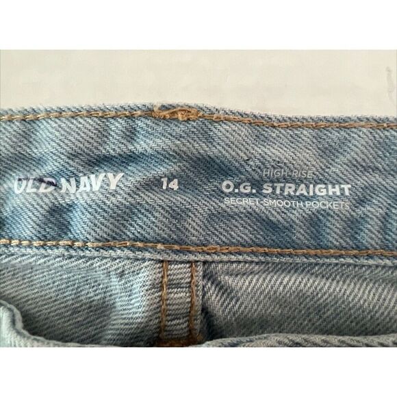 Old Navy Shorts Womens Sz 14 OG Straight High Rise Light Blue Denim Cut-Offs - Picture 2 of 6